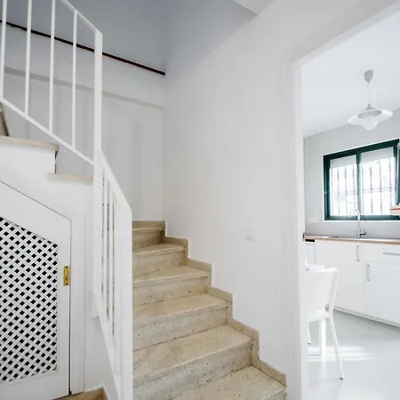 Townhouse On Palacios Rubios Torremolinos