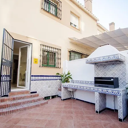 Casa vacanze Townhouse On Palacios Rubios Torremolinos