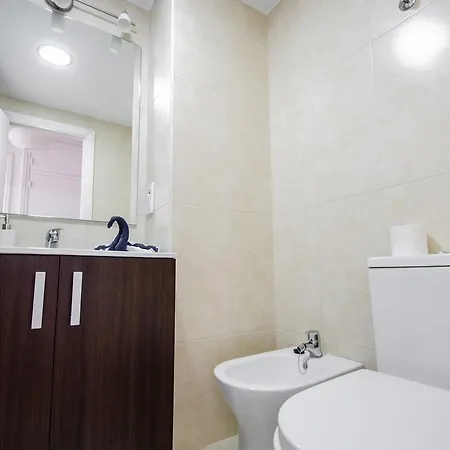 Townhouse On Palacios Rubios 別荘 トレモリノス